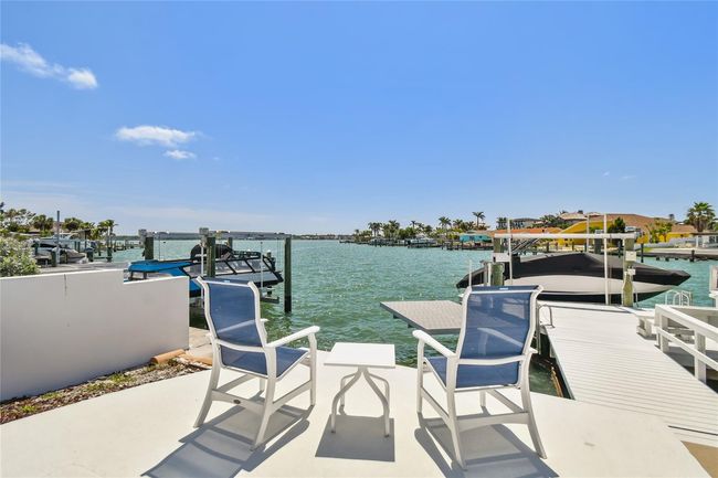 Gorgeous views fromt your patio | Image 63