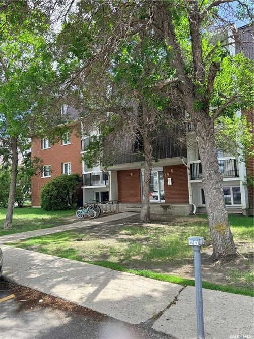 12-19 Centennial St, Regina, SK, S4S6K7 | Card Image