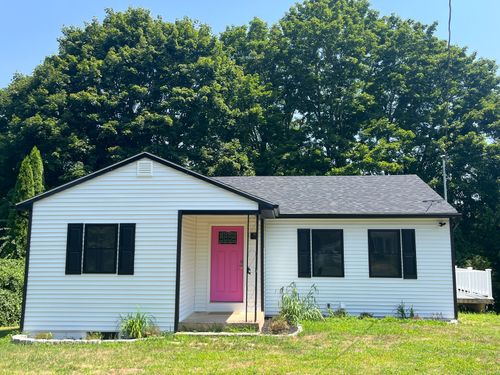 8 Eddy Ct, Oakdale, CT, 06370-1012 | Card Image