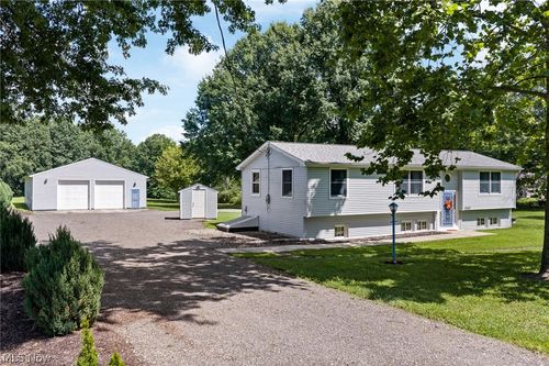 10685 Scotts Corner Rd, Diamond, OH, 44412-9754 | Card Image