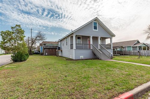 5503 Avenue Q 1/2, Galveston, TX, 77551 | Card Image