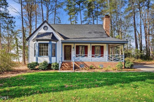 1301 Raybon Dr, Wendell, NC, 27591-9316 | Card Image