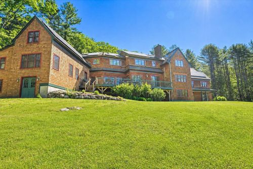 662 Hurricane Rd, Keene, NH, 03431-2163 | Card Image