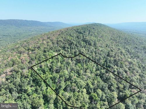 4 Falconwood Road, PAW PAW, WV, 25434 | Card Image