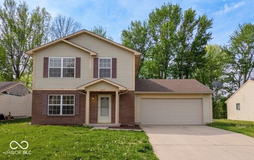 1685 Thresher Dr, Columbus, IN, 47201-2834 | Card Image