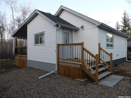 727 Sunrise Ave, Livelong, SK, S0M1J0 | Card Image