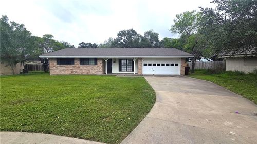 235 N Pasadena Dr, Kingsville, TX, 78363-7006 | Card Image
