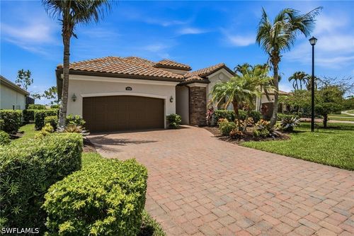 12764 Kinross Lane, NAPLES, FL, 34120 | Card Image