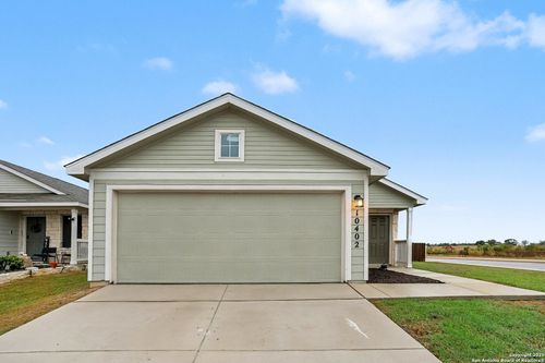10402 Varmus Dr, Converse, TX, 78109-2074 | Card Image