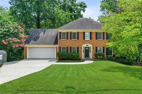 5040 Huntshire Ln Sw, Lilburn, GA, 30047-7031 | Card Image