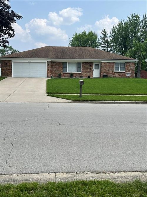 4220 Pleasanton Rd, Englewood, OH, 45322-2656 | Card Image