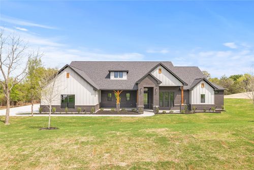 125 Oak Meadow Ln, Weatherford, TX, 76085-4002 | Card Image