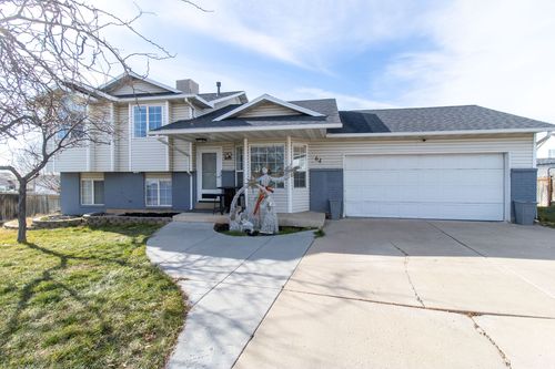 64 250, Clearfield, UT, 84015-5913 | Card Image