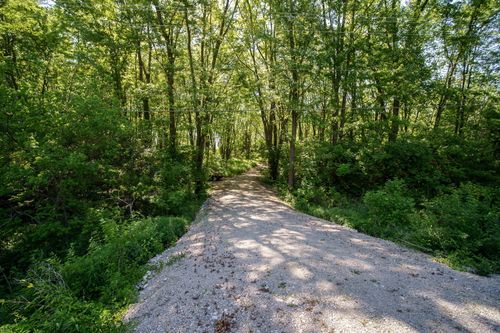 5236 Springfield Xenia Road, Springfield, OH, 45506 | Card Image