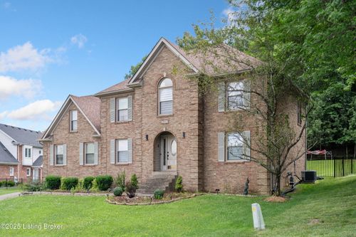 7503 Meaganwood Pl, Louisville, KY, 40214-5915 | Card Image