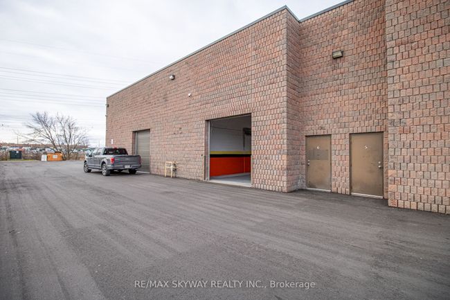 6 - 140 Regina Rd, Home with 0 bedrooms, 0 bathrooms and 1 parking in Woodbridge ON | Image 5