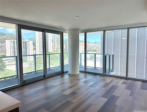 1211-1515 Liona St, Honolulu, HI, 96814-2442 | Card Image