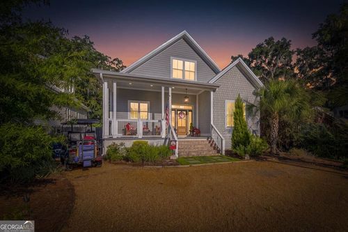 311 Peachtree St, Saint Simons Is, GA, 31522-2728 | Card Image