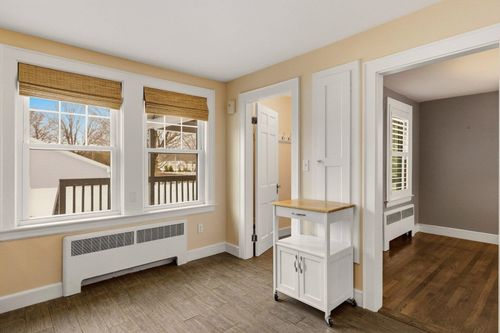 417 Lafayette Road, Portsmouth, NH, 03801 | Card Image