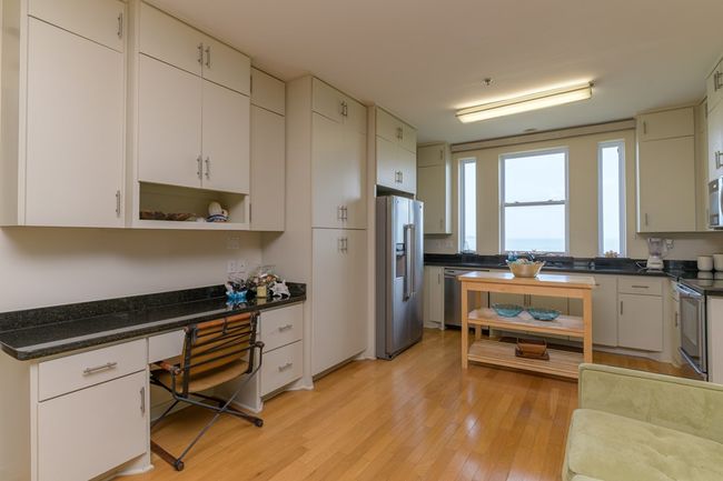 2 - 100 W Harbor, Condo with 2 bedrooms, 2 bathrooms and 1 parking in South Padre Island TX | Image 10