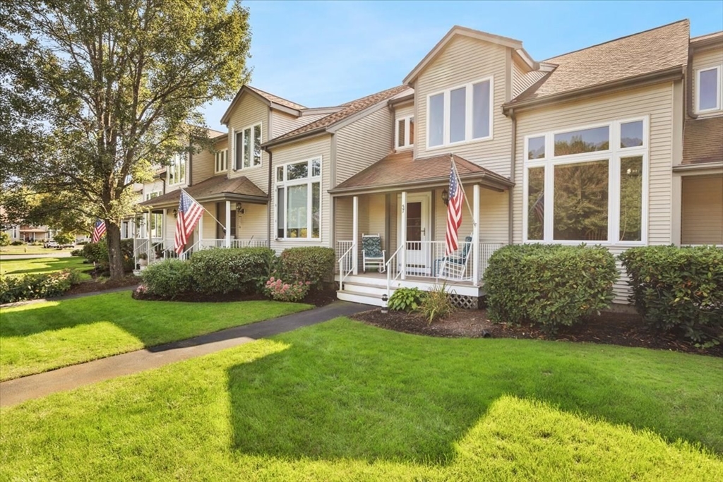 Willow Pond Dr, Rockland, MA 02370