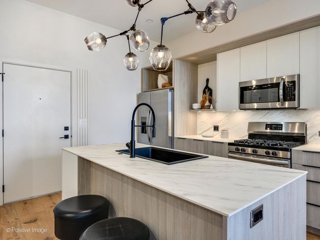 206 - 11 W Prospect Ave, Condo with 1 bedrooms, 1 bathrooms and 1 parking in Mount Prospect IL | Image 5