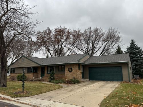 508 S 4th St, Olivia, MN, 56277-1431 | Card Image