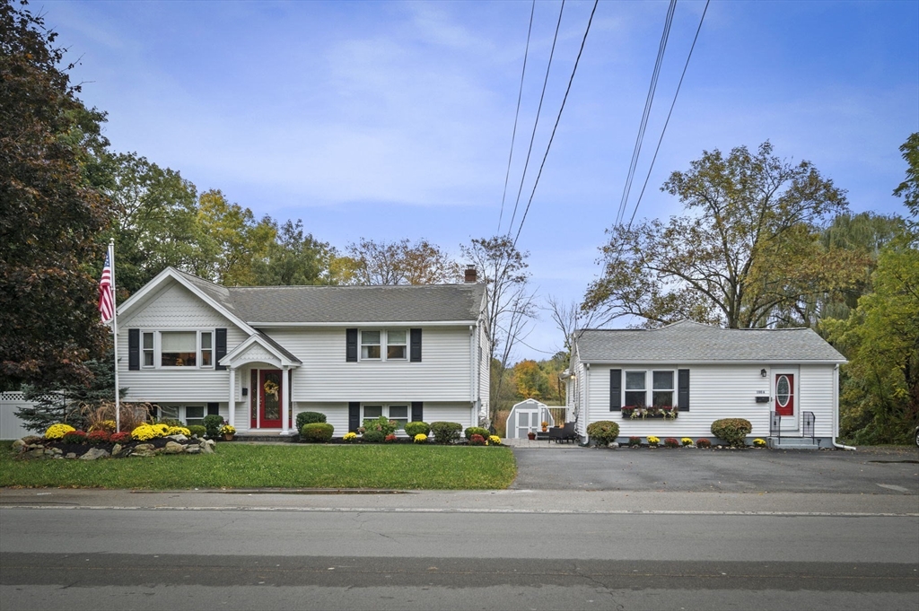 Lexington St, Woburn, MA 01801