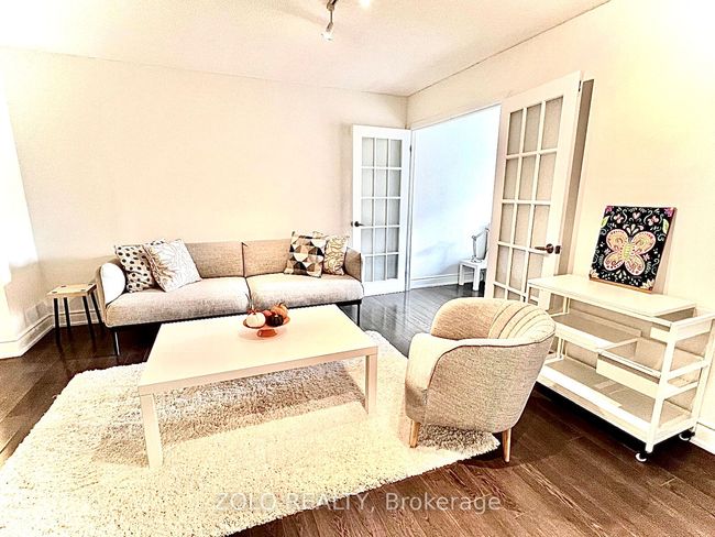 1920 - 25 The Esplanade, Condo with 2 bedrooms, 1 bathrooms and null parking in Toronto ON | Image 4