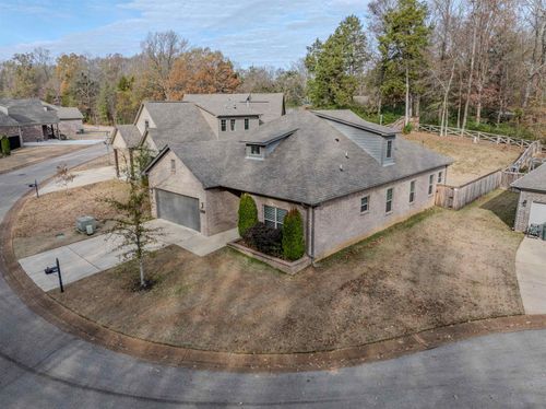 8820 Kinder Mill Cv, Bartlett, TN, 38002-1112 | Card Image