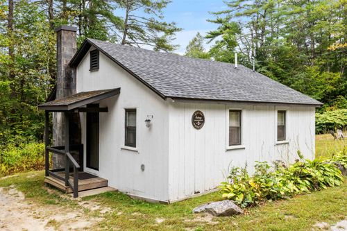 unit-3-31 Water St, Bradford, NH, 03221-3328 | Card Image
