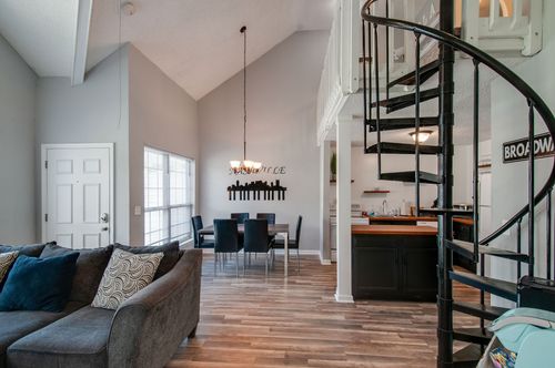 1119 Waggoner Ct W, Nashville, TN, 37214-3941 | Card Image