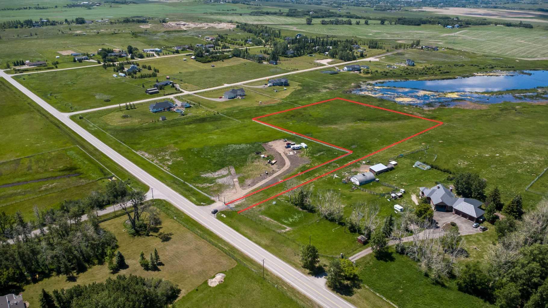 Land in Rural Foothills County