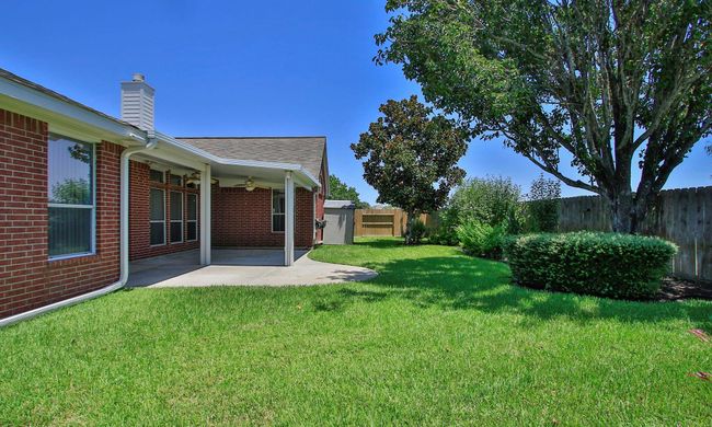 Lovingly maintained yard is gorgeous year round! | Image 34