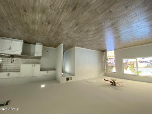 5836 N 64th Ave, Glendale, AZ, 85301-5615 | Card Image