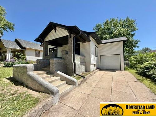1316 C St, Fairbury, NE, 68352-1560 | Card Image