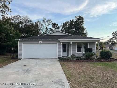 6210 Alderwood St, Spring Hill, FL, 34606-3920 | Card Image