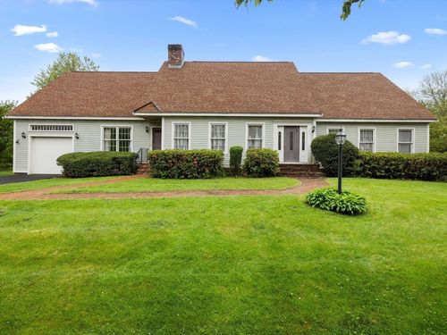 49 South St, Grafton, MA, 01519-1148 | Card Image