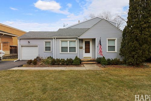 911 Elmdale Rd, Glenview, IL, 60025-3905 | Card Image