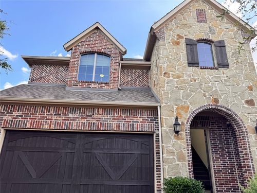 9001 Blue Water Dr, Plano, TX, 75025-6569 | Card Image