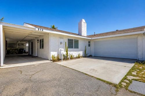 212 Roma Ave, San Marcos, CA, 92069-1623 | Card Image