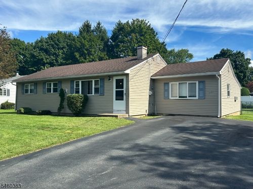 101 Hurley Dr, Hackettstown, NJ, 07840-1829 | Card Image