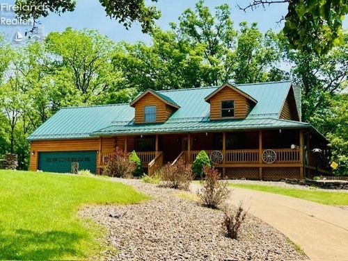 37 State Route 60, New London, OH, 44851-9511 | Card Image