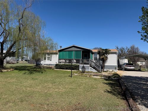 608 W Curtis St, Calera, OK, 74730-1428 | Card Image