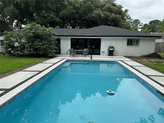9102 N Allegro St, House other with 2 bedrooms, 2 bathrooms and null parking in Houston TX | Image 20