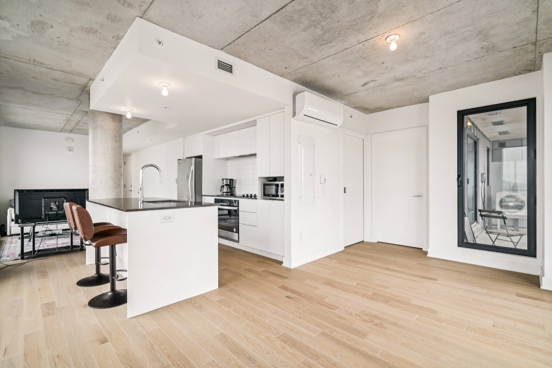 Residential Lease in Montréal (Ville-Marie) 4