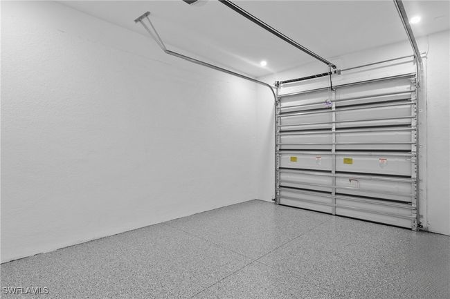 View of garage | Image 19