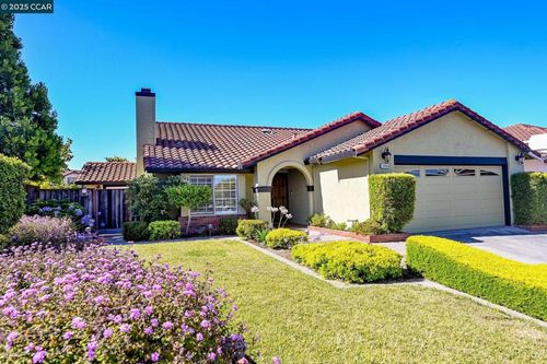 18905 Carson Ln, Castro Valley, CA, 94552-1950 | Card Image