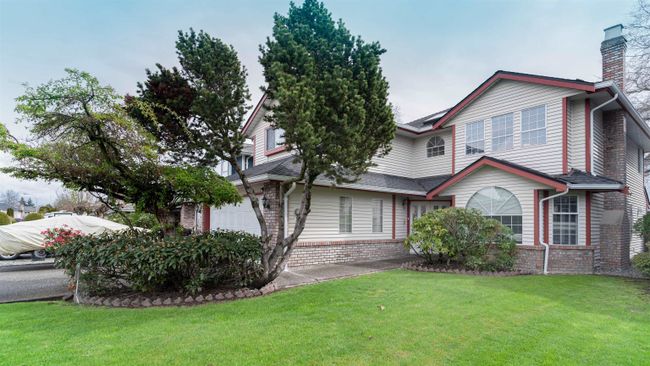 3760 Mckay Drive, House other with 6 bedrooms, 3 bathrooms and 4 parking in Richmond BC | Image 2