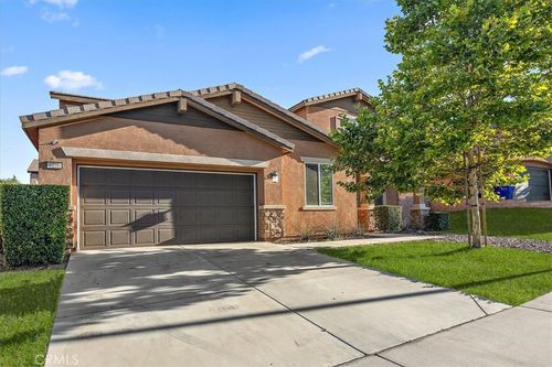 4106 Irish Moss Ln, San Bernardino, CA, 92407-0621 | Card Image